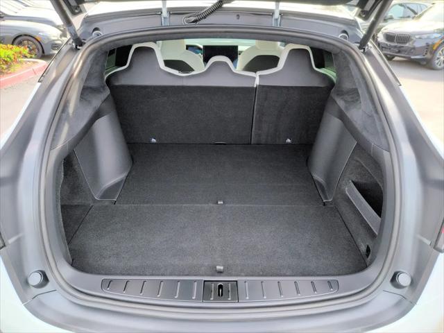 2024 Tesla Model X Long Range
