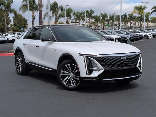2025 Cadillac iQ Luxury 1 RWD
