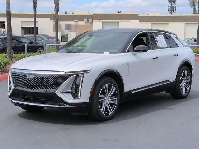 2025 Cadillac iQ Luxury 1 RWD