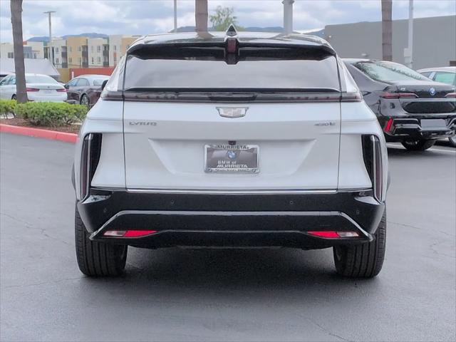 2025 Cadillac iQ Luxury 1 RWD
