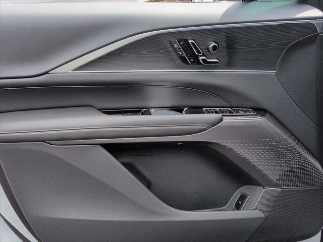 2025 Cadillac iQ Luxury 1 RWD