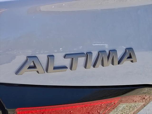 2026 Nissan Altima SR FWD