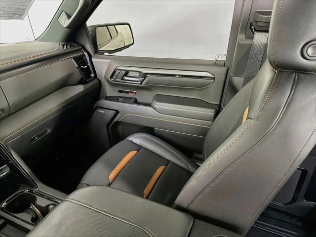 2025 GMC Sierra 1500 4WD Crew Cab Short Box AT4