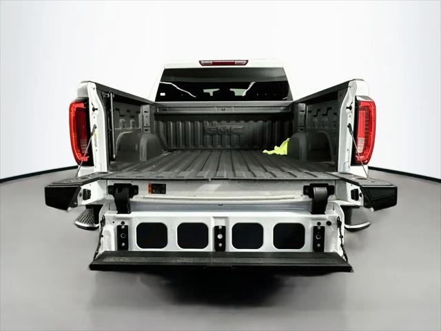 2025 GMC Sierra 1500 4WD Crew Cab Short Box AT4