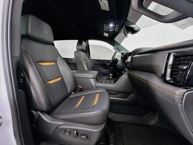 2025 GMC Sierra 1500 4WD Crew Cab Short Box AT4