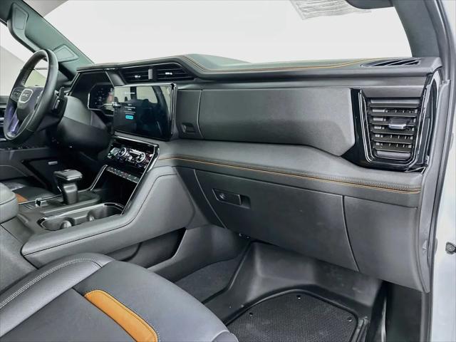 2025 GMC Sierra 1500 4WD Crew Cab Short Box AT4