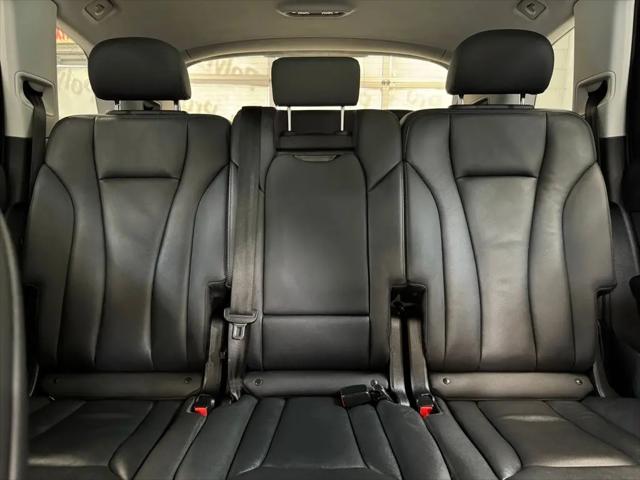 2022 Audi Q7 Premium 55 TFSI quattro Tiptronic