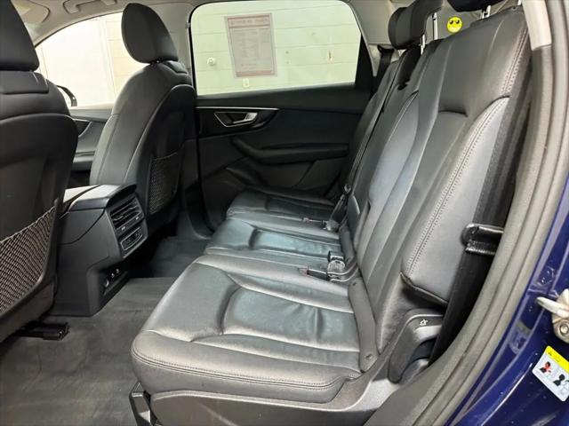 2022 Audi Q7 Premium 55 TFSI quattro Tiptronic