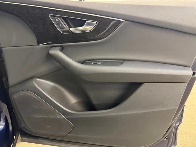 2022 Audi Q7 Premium 55 TFSI quattro Tiptronic