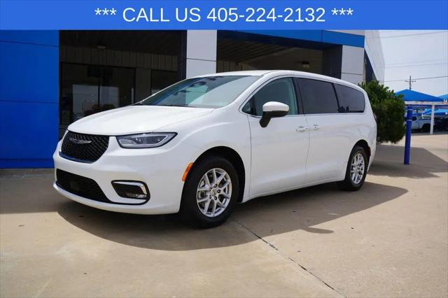 2023 Chrysler Pacifica Touring L for sale in Chickasha, OK