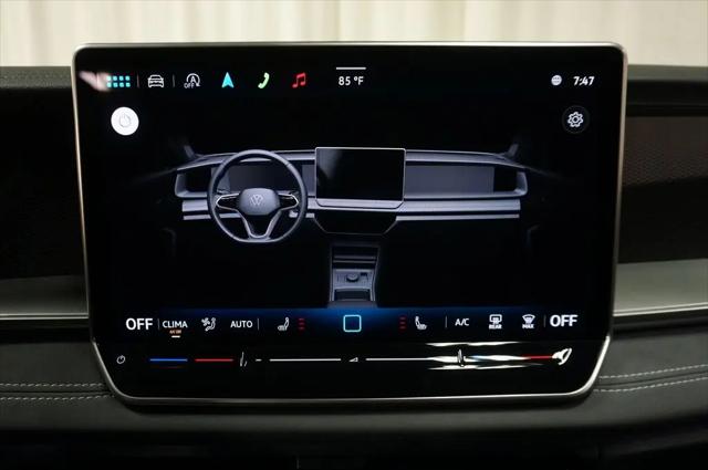 2026 Volkswagen Tiguan SE R-Line Black