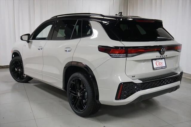 2026 Volkswagen Tiguan SE R-Line Black