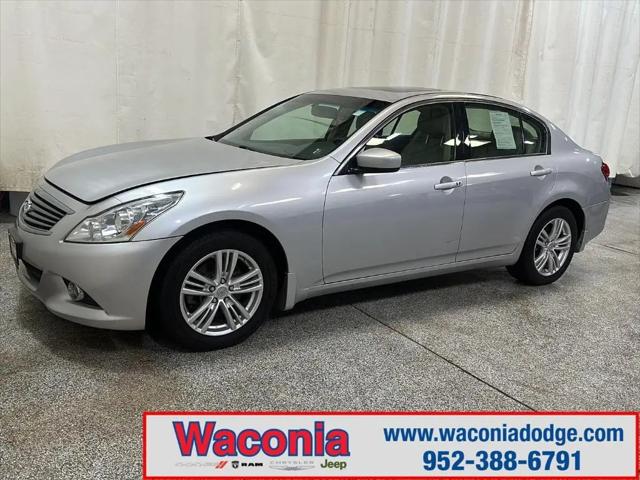 2013 INFINITI G37 Base for sale in Waconia, MN