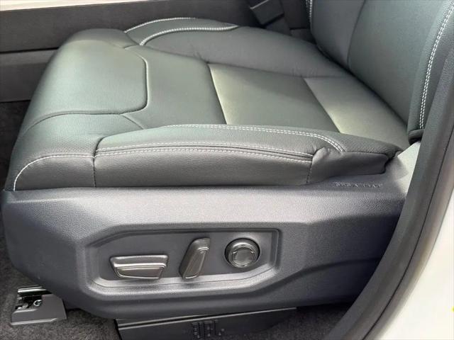 2026 Toyota Tundra Limited CrewMax 5.5' Bed