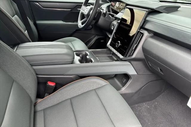 2026 GMC Acadia AT4 AWD