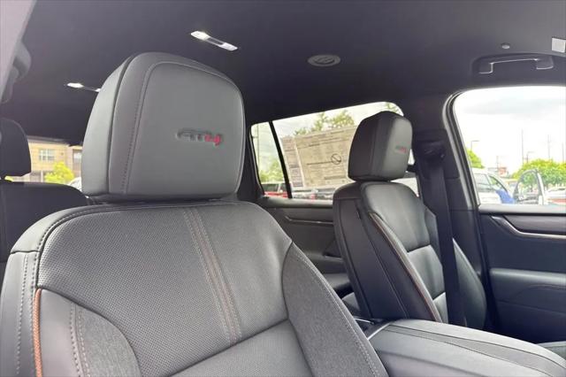 2026 GMC Acadia AT4 AWD