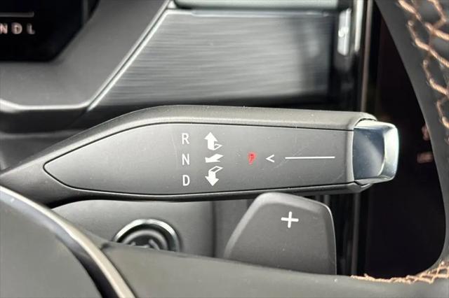 2026 GMC Acadia AT4 AWD