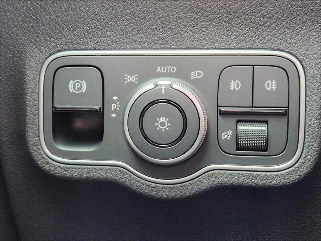 2025 Mercedes-Benz GLB GLB 250