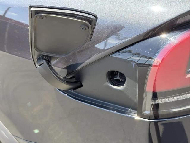 2024 Tesla Model X Long Range