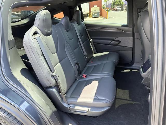 2024 Tesla Model X Long Range