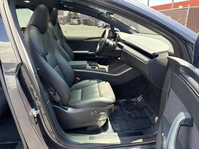 2024 Tesla Model X Long Range