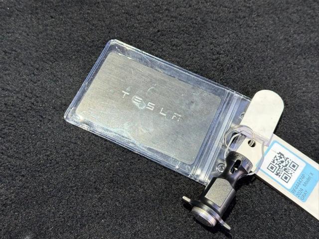 2024 Tesla Model X Long Range