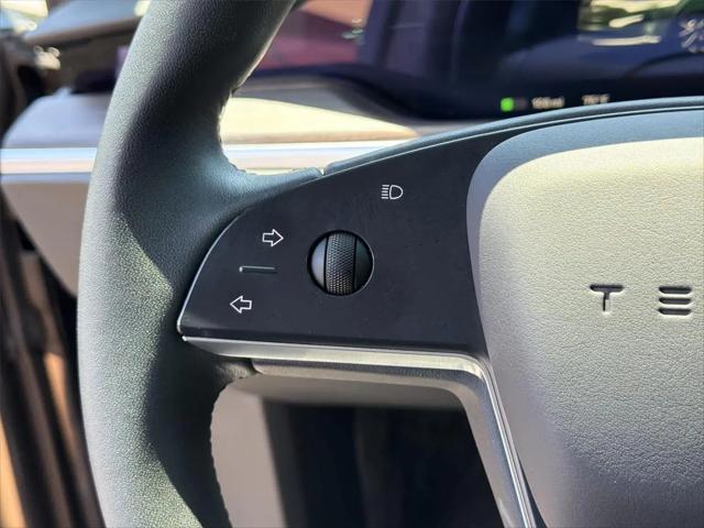 2024 Tesla Model X Long Range