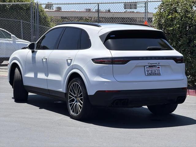 2022 Porsche Cayenne S