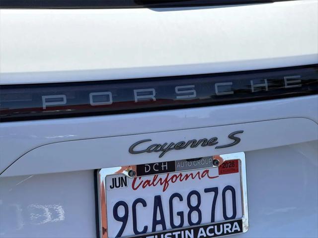 2022 Porsche Cayenne S