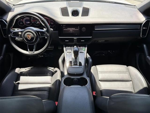 2022 Porsche Cayenne S