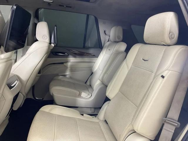 2023 Cadillac Escalade 4WD Sport Platinum
