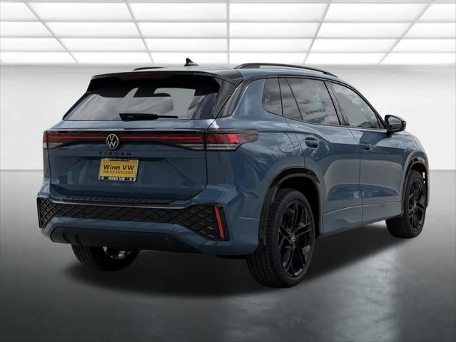 2026 Volkswagen Tiguan SE R-Line Black