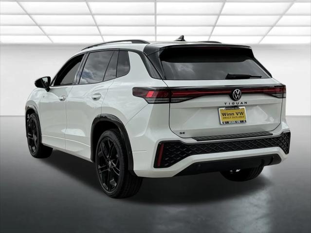 2026 Volkswagen Tiguan SE R-Line Black