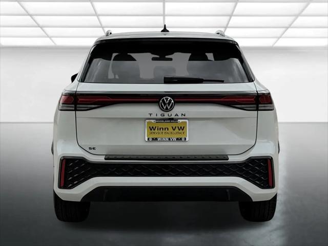 2026 Volkswagen Tiguan SE R-Line Black