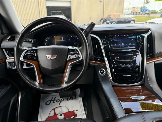 2019 Cadillac Escalade Luxury