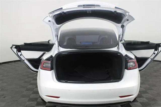 2020 Tesla Model 3 Long Range Dual Motor All-Wheel Drive