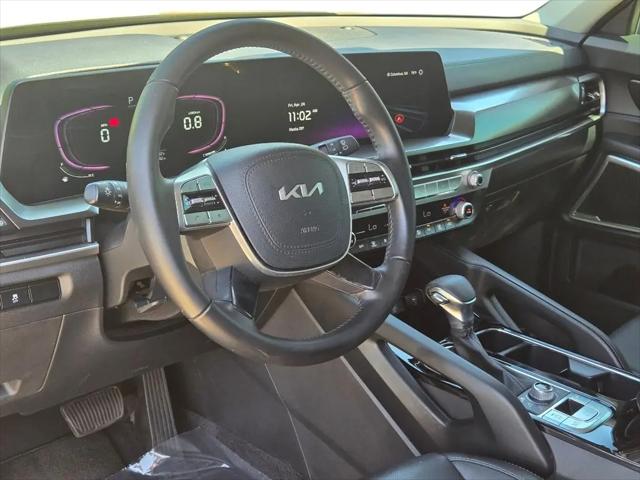 2024 Kia Telluride LX