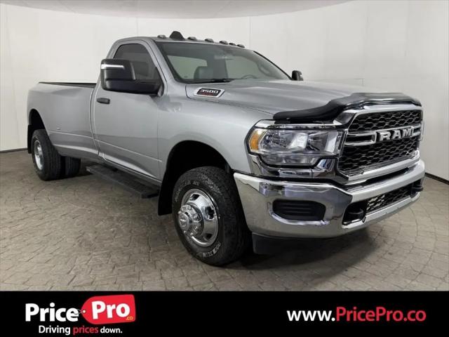 2023 Ram 3500 Tradesman Regular Cab 4x4 8' Box for sale in Maumee, OH