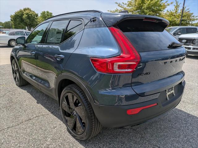 2026 Volvo XC40 Black Edition Ultra, B5 AWD Gas (mild hybrid)