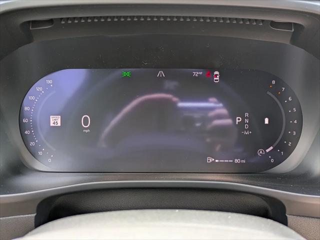 2026 Volvo XC40 Black Edition Ultra, B5 AWD Gas (mild hybrid)
