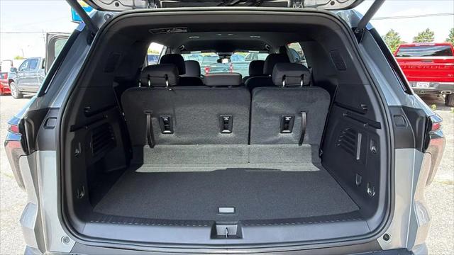 2026 Chevrolet Traverse FWD LT