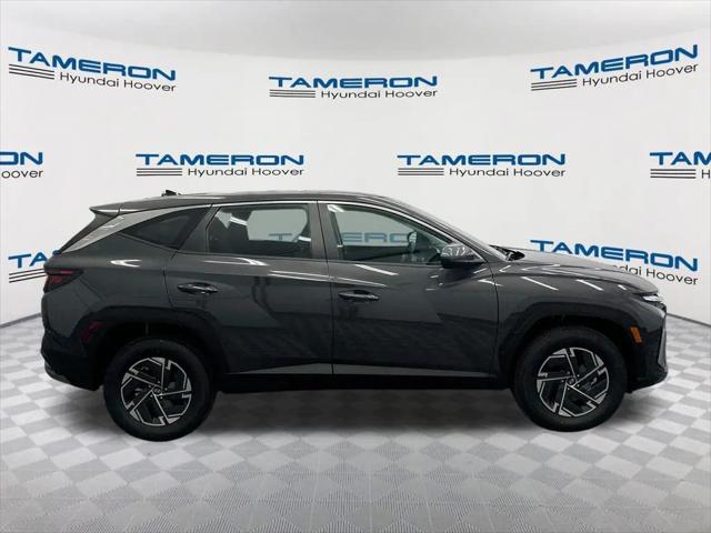 2026 Hyundai Tucson Hybrid Blue SE