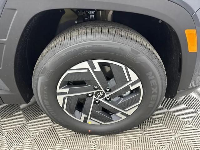 2026 Hyundai Tucson Hybrid Blue SE