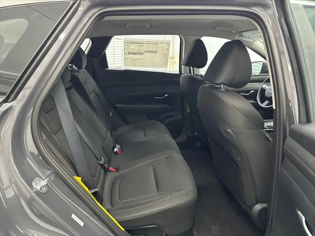 2026 Hyundai Tucson Hybrid Blue SE