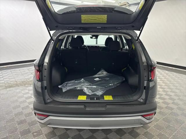 2026 Hyundai Tucson Hybrid Blue SE
