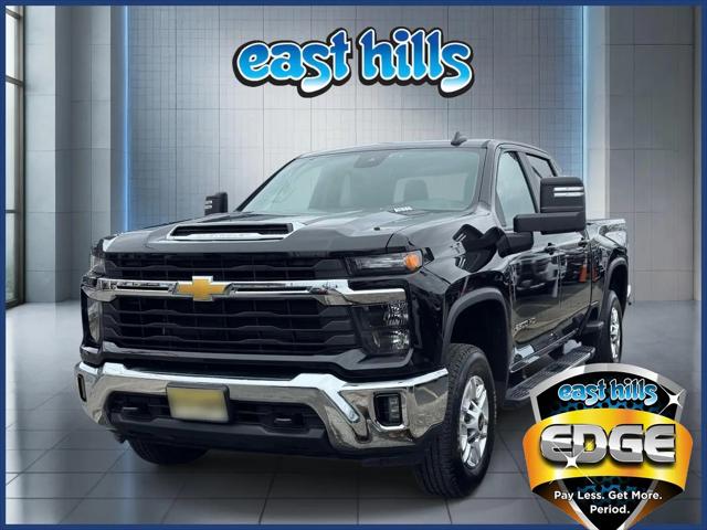 2025 Chevrolet Silverado 2500HD 4WD Crew Cab Standard Bed LT