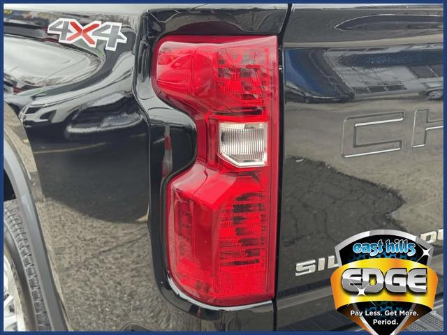 2025 Chevrolet Silverado 2500HD 4WD Crew Cab Standard Bed LT