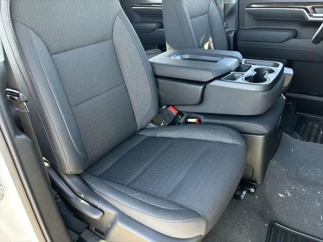 2026 GMC Sierra 1500 Crew Cab, Short Bed, SLE, 4WD