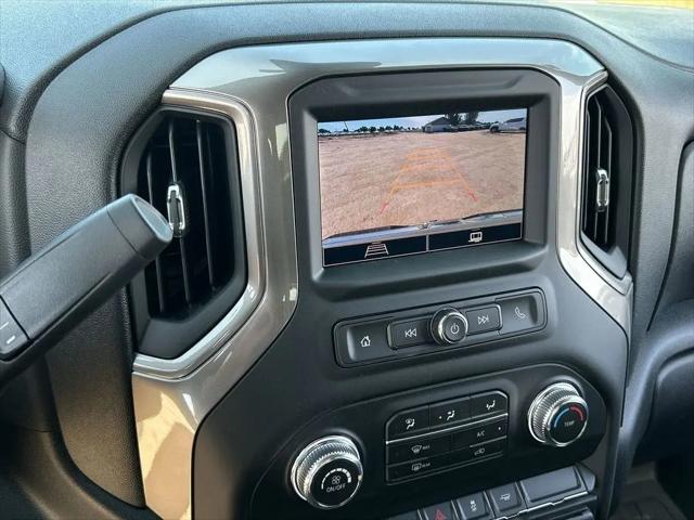 2026 GMC Sierra 2500HD Crew Cab, Standard Bed, Pro, RWD