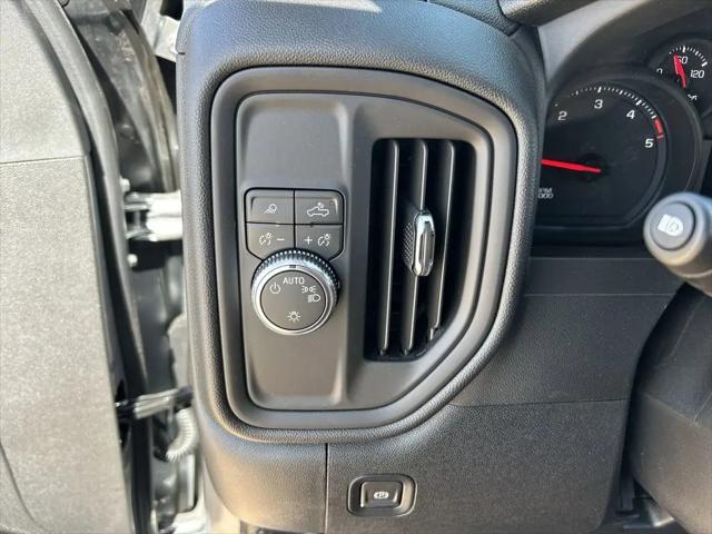 2026 GMC Sierra 2500HD Crew Cab, Standard Bed, Pro, RWD